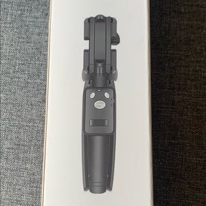 3 in 1 Selfie Stick w/stand